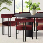 Set tavolo da pranzo allungabile da 47-83" per 8 persone, tavolo nero e 8 poltrone in velluto con eleganti gambe in metallo, ideale per riunioni