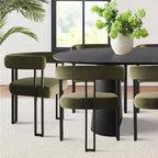 Set tavolo da pranzo allungabile da 47-83" per 8 persone, tavolo nero e 8 poltrone in velluto con eleganti gambe in metallo, ideale per riunioni