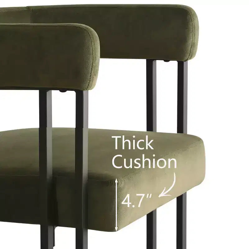 Set tavolo da pranzo allungabile da 47-83" per 8 persone, tavolo nero e 8 poltrone in velluto con eleganti gambe in metallo, ideale per riunioni
