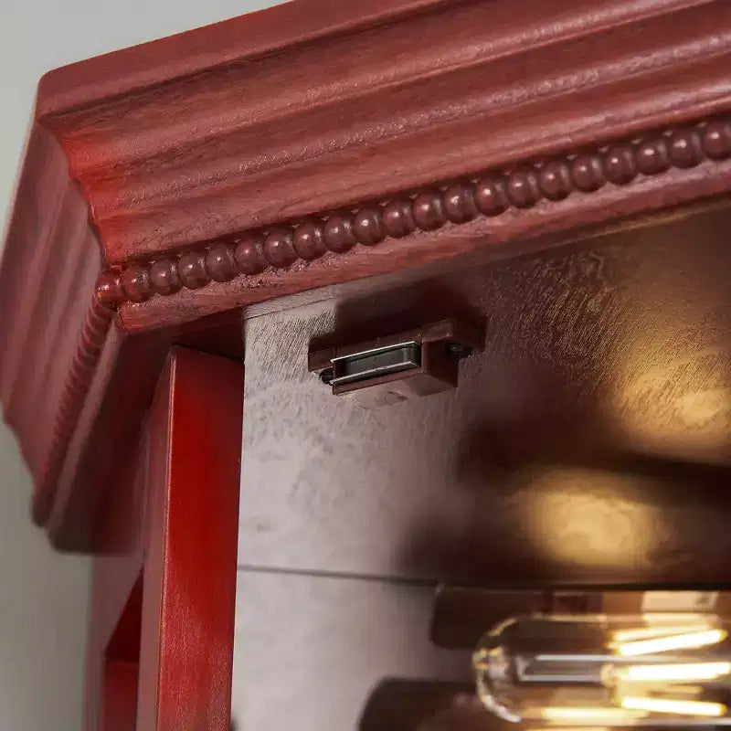 Vetrinetta angolare con luce, ripiani in vetro regolabili e decorazione perlata per esporre oggetti da collezione