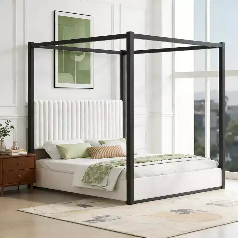 Letto a baldacchino moderno king size con testiera imbottita e struttura in metallo