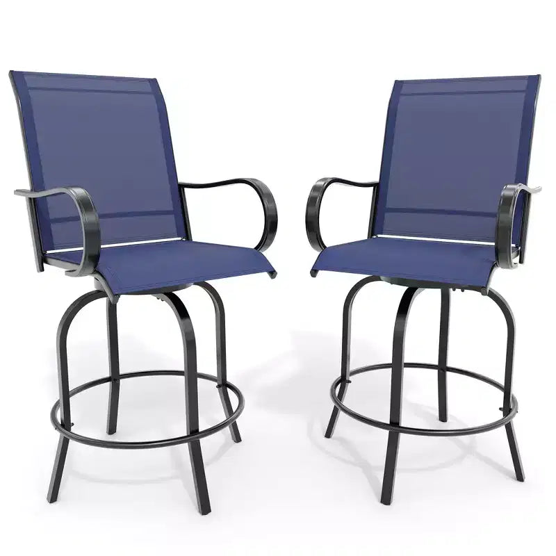 Set di 2 sgabelli da bar girevoli a 360° per patio, sedie alte da esterno con schienale e braccioli, struttura in metallo resistente alle intemperie per terrazza, prato, giardino